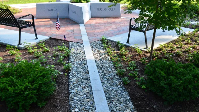 veterans_memorial_1.jpg
