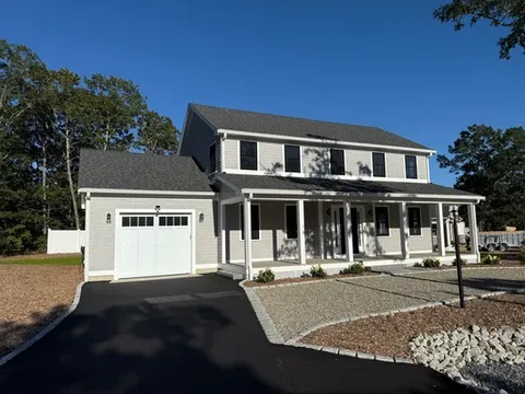 work photo from capecodrenovation.com