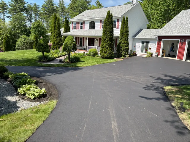 Paramount Paving & Seal Coating work photo