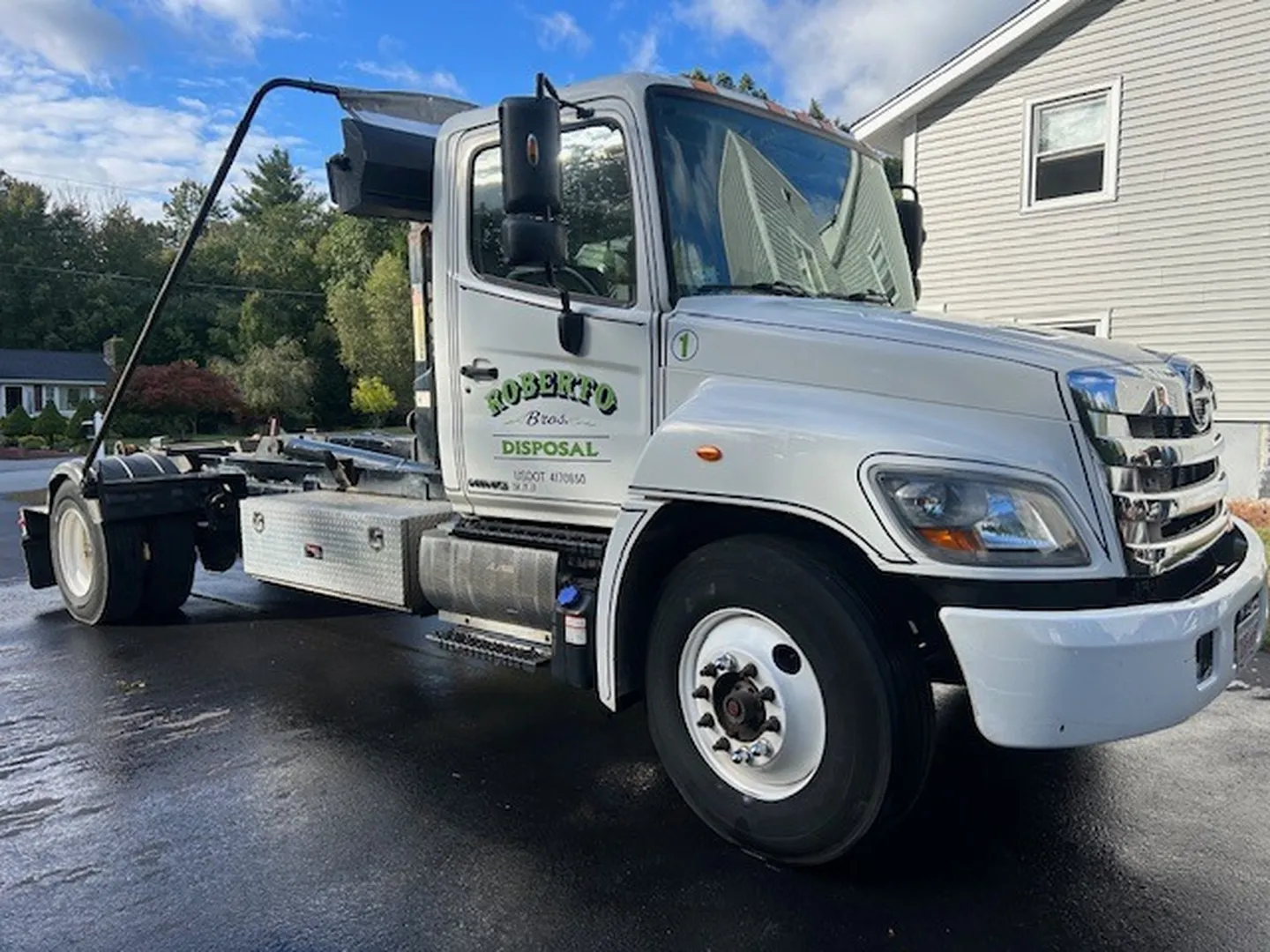 Roberto Brothers Disposal