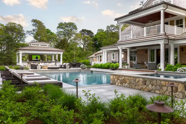 waterfront-pool-estate.jpg