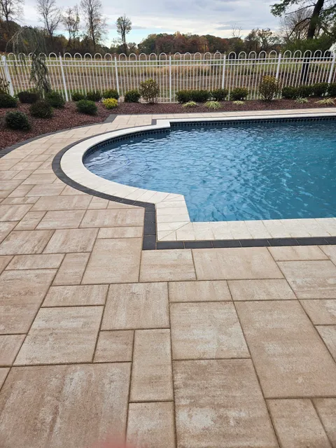 work photo from gunitepoolrenovators.com