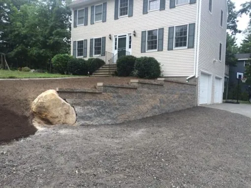 RETAINING WALL
