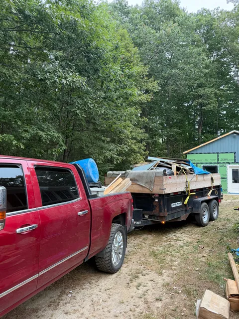 Wally's Junk Removal work photo