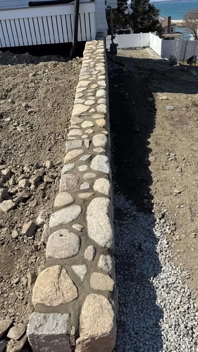 #trugliamasonryandhardscapesllc #fieldstone #Hull