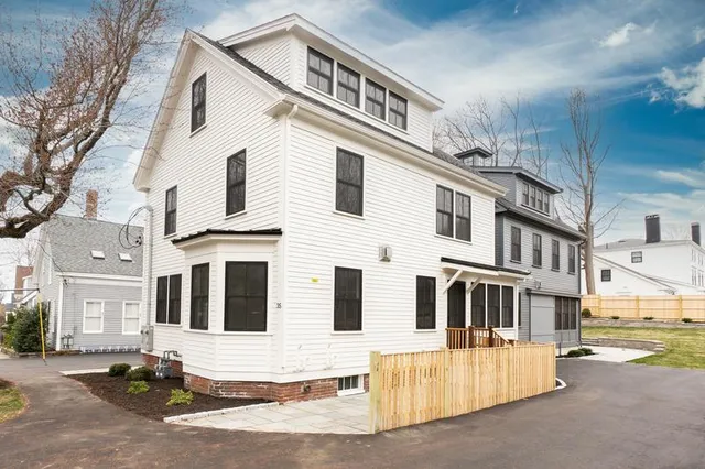 work photo from ouelletcustomhomes.com