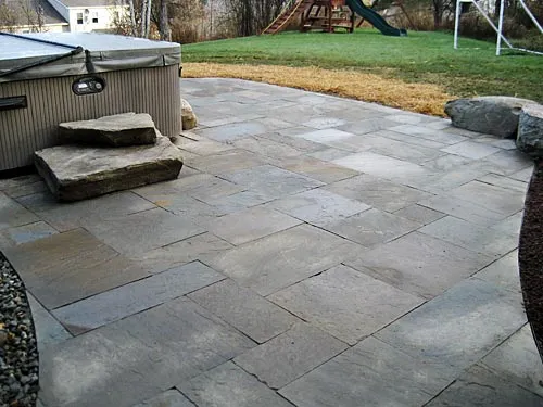 work photo from stonewallhardscapes.com