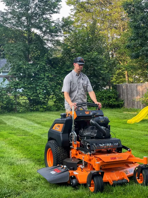 Lake Dog Lawn Care work photo