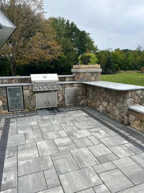 work photo from leandrolandscapema.com