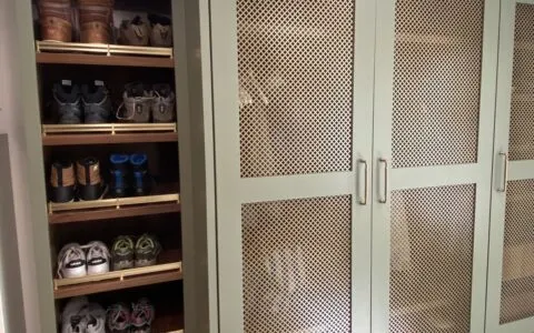 Sage pantry with mesh doors and pull-out shoe racks