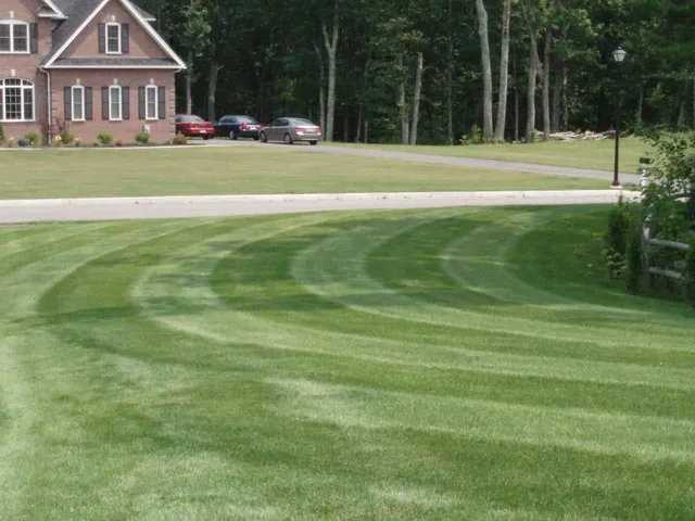 work photo from randalllandscaping.com