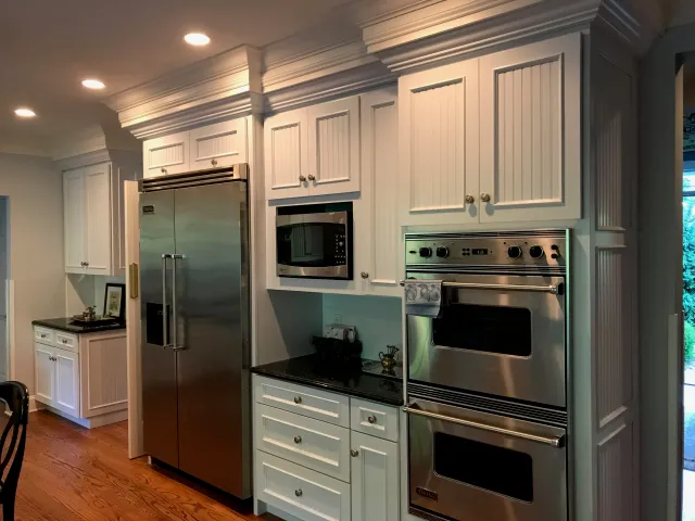 Cabinet Refinishing