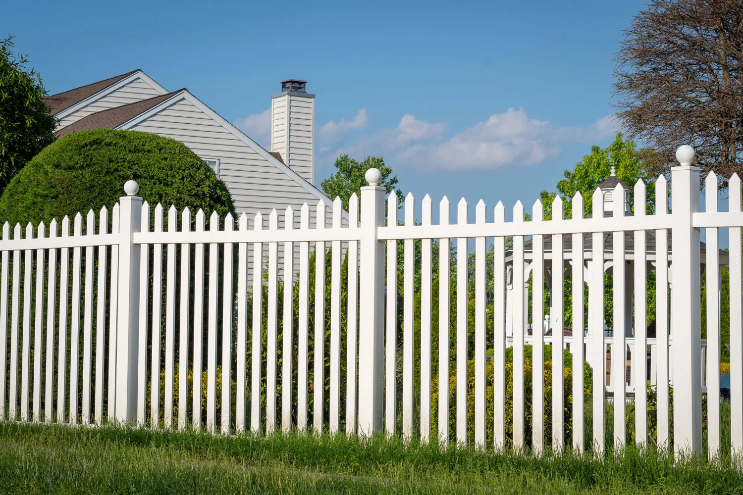 work photo from fortressfenceco.com