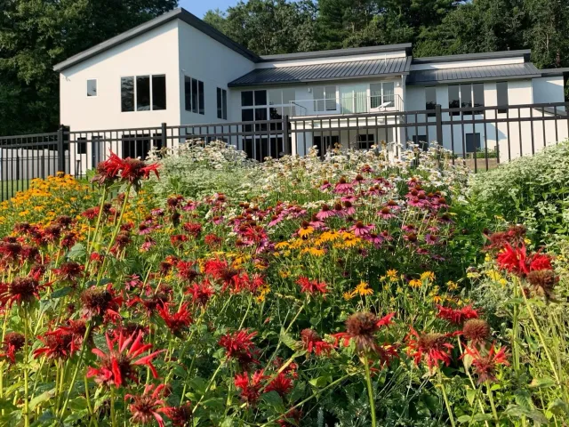 Gardens by the Yard work photo