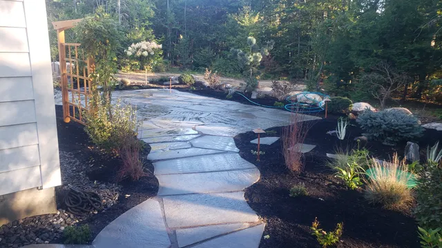 Earth and Turf Landscape Solutions work photo