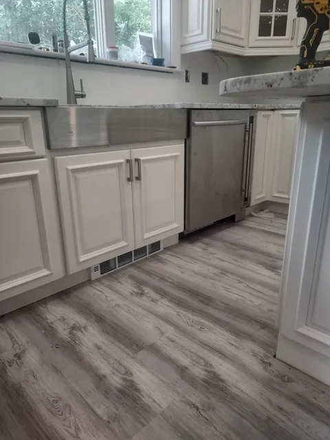 work photo from raynhambathandkitchen.com