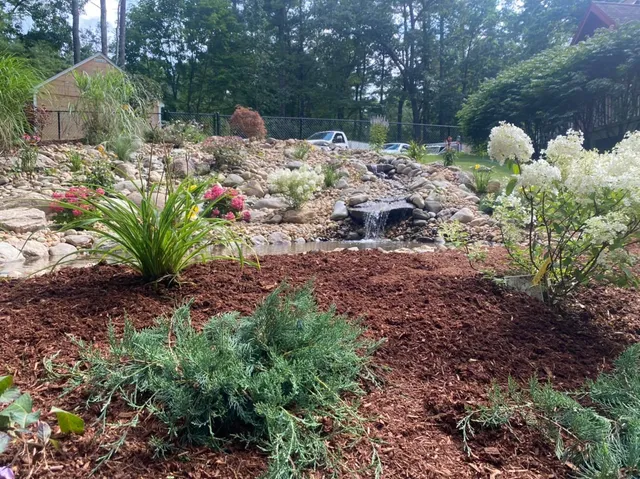 mulch garden