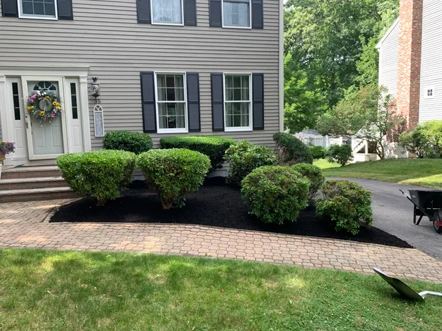 O'Neil Lawn Care work photo