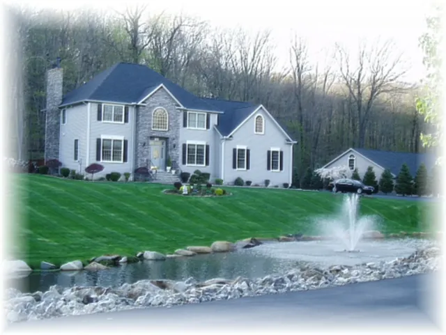 work photo from jacovinoslawncare.com