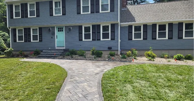 work photo from total-landscapes.com