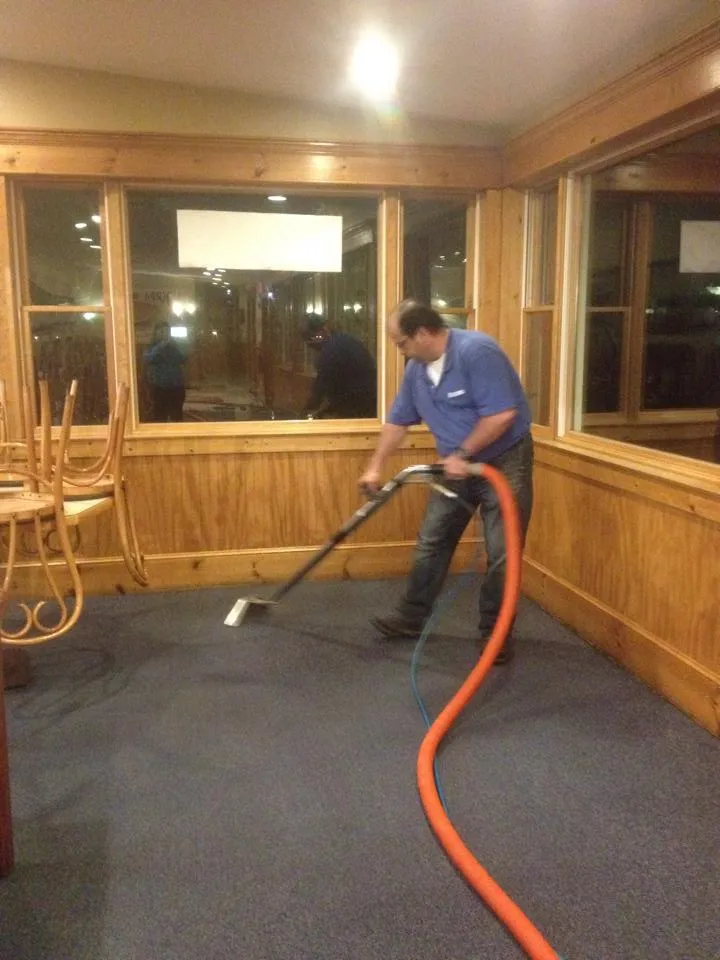 work photo from carpetcleanerofcapecod.com