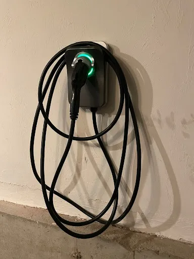 Joshua Vicente Electrician work photo
