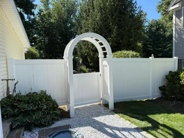 Four Seasons Landscape and Fence work photo