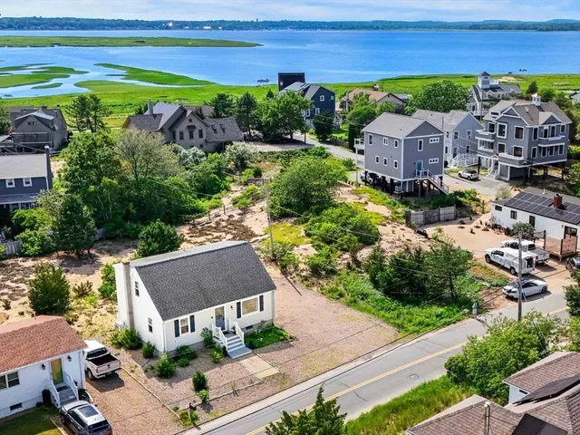 133 Old Point