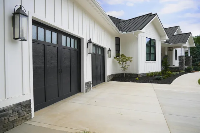 garage door 4