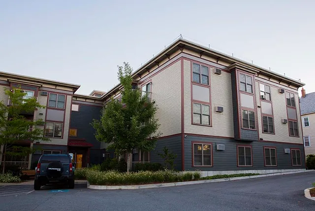 Winter Gardens Apartments