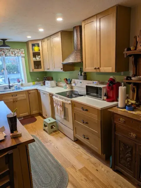 work photo from affordablecabinetsofcapecod.com