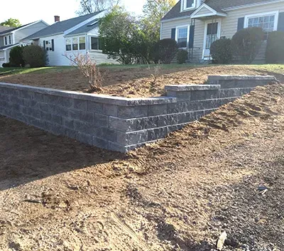 retaining wall in front yard