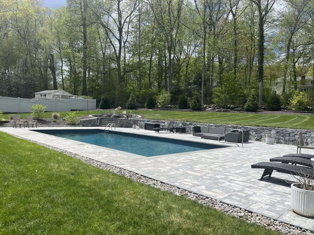 work photo from a-1poolsandspas.com