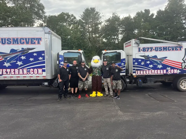 The Junk Veteran work photo