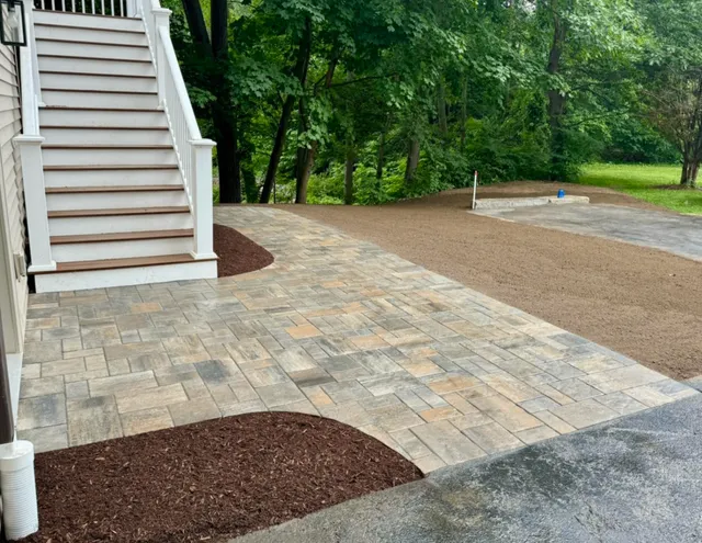 M.K. LYNN LANDSCAPING researched project photo