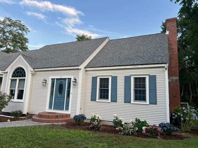 Mayflower Remodeling & Roofing work photo