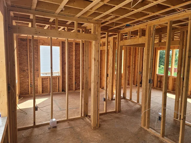 Dream Team Contracting, LLC