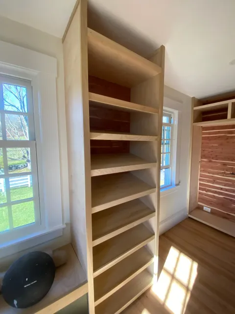 Painting & Restoration Services, Integrity Painting & Restoration LLC, New Hampshire Painting, Massachusetts Painting, Bedroom Painting, Livingroom Painting, Ceiling Painting, Door Painting, Painting Company