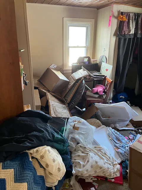 Scarlet Household Services House Cleaning Decluttering Pittsfield MA 3
