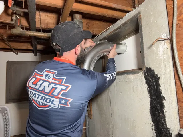 Lint Patrol work photo