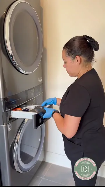 Dress Home Cleaning work photo