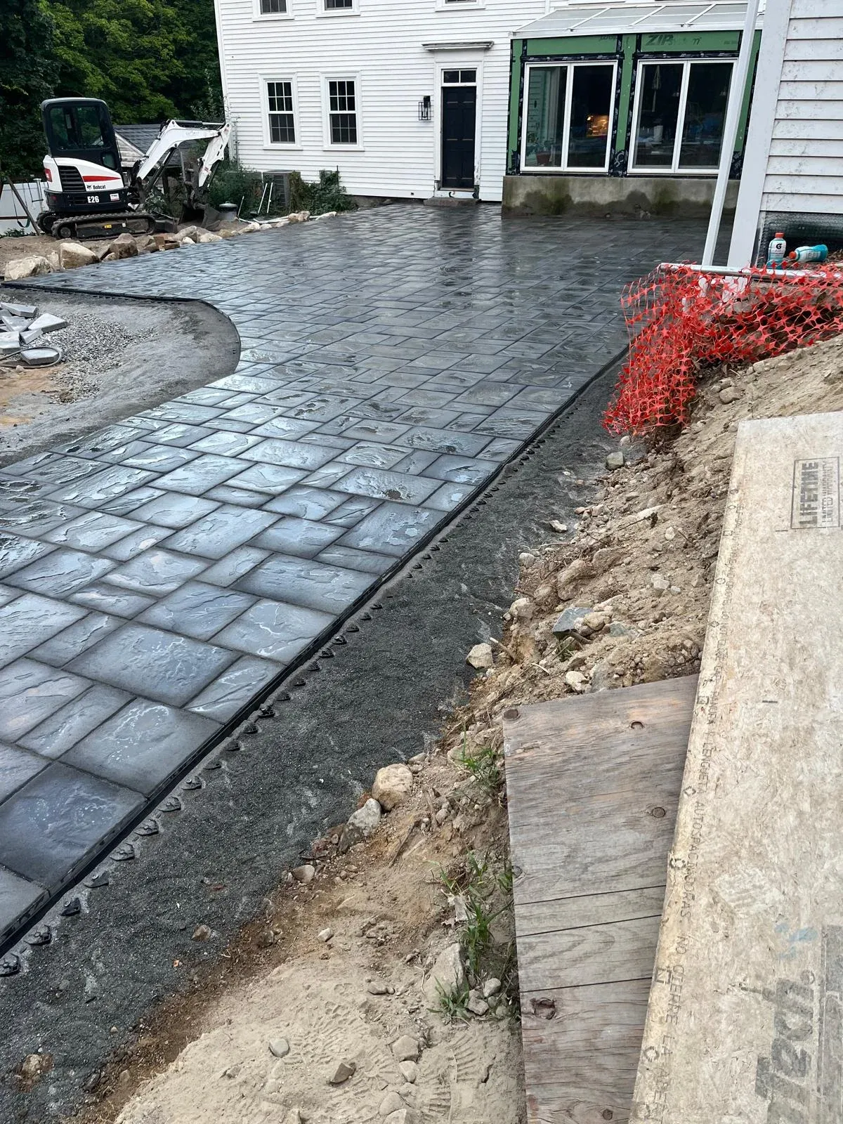 work photo from arlianoslandscapingllc.com