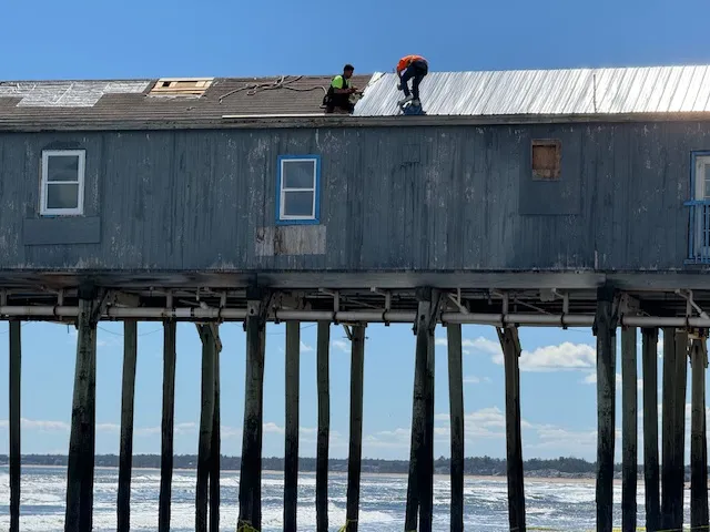 work photo from atlanticroofing-maine.com