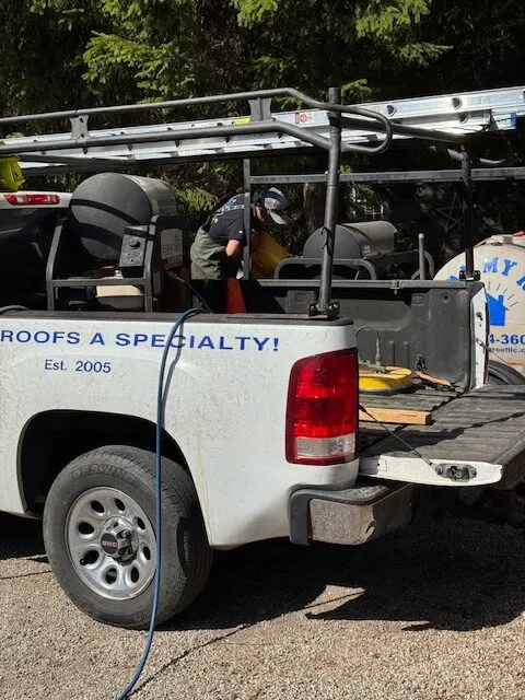 work photo from cleanmyroofllc.com