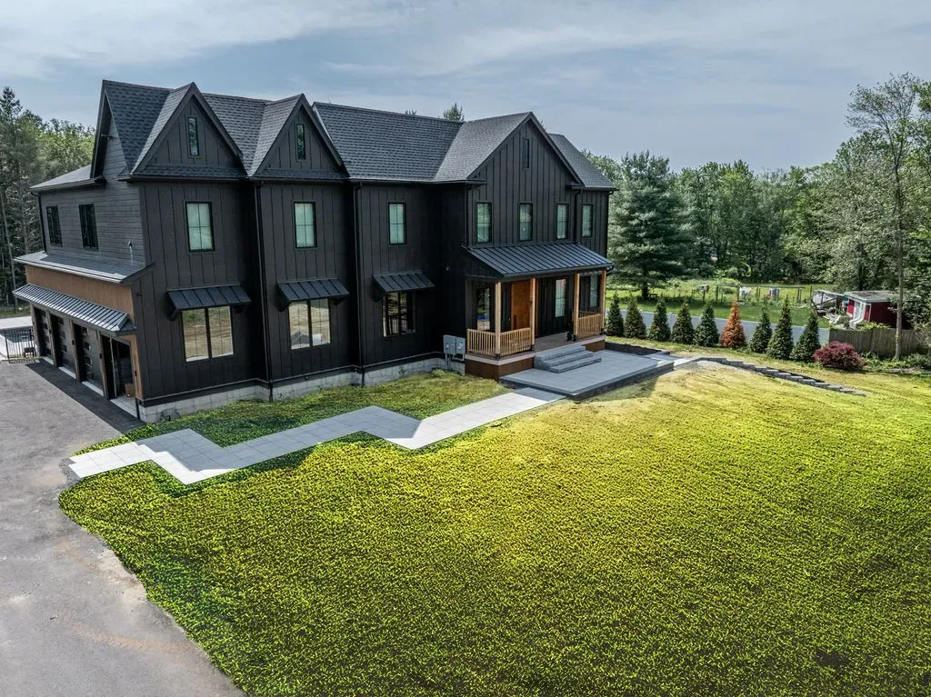 work photo from newgenerationcustomhomes.com