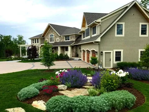 work photo from eastcoastgutters.com