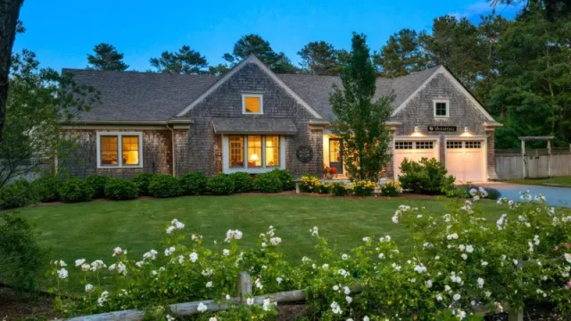 Wellfleet MA Single Family Home For Sale: $2,195,000