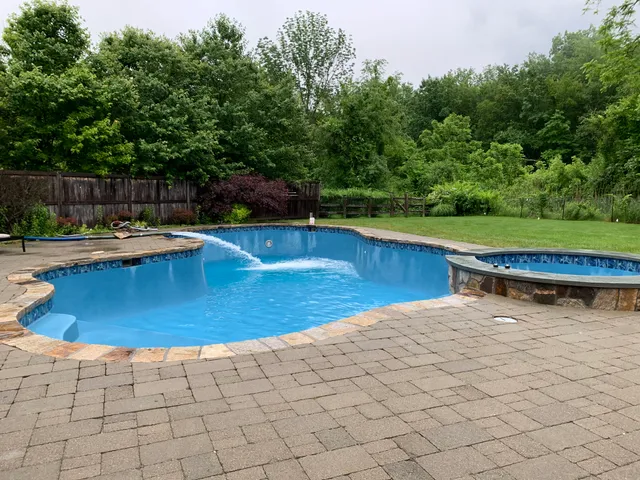 Sari Pool Water work photo