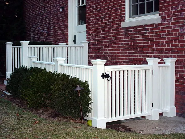 work photo from newenglandwoodworkers.com