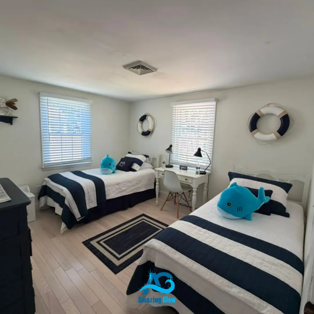 work photo from amazingglowcleaningservice.com